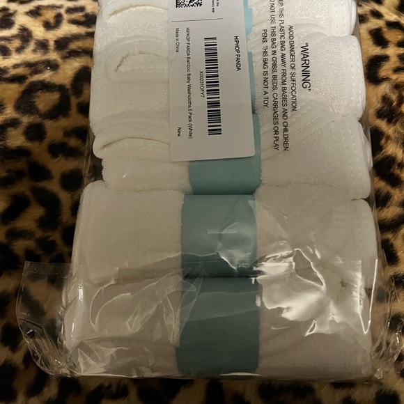 HIPHOP PANDA BAMBOO NWOT 2 LAYER WHITE SOFT BABY WASHCLOTHS - Picture 11 of 14
